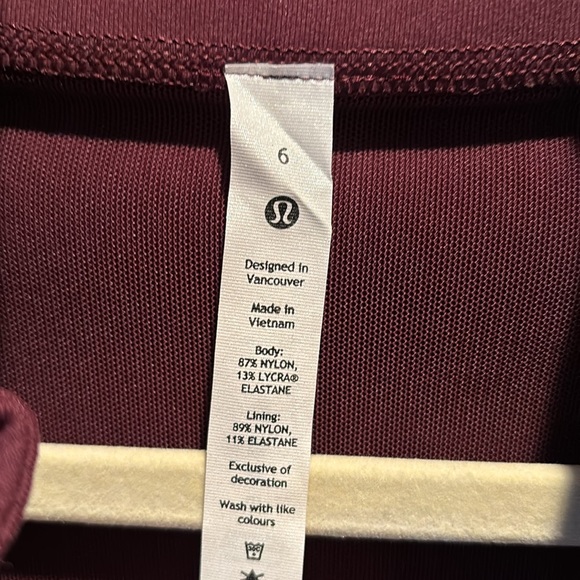 LULULEMON DEFINE JACKET *LUON in CASSIS (CSSI) SZ 4 NWT RARE! - Picture 10 of 10